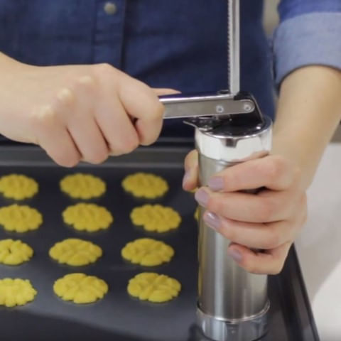 Máquina de Fazer Biscoito Brinox Verona Inox Manual 04 Bicos 20 Moldes - 5